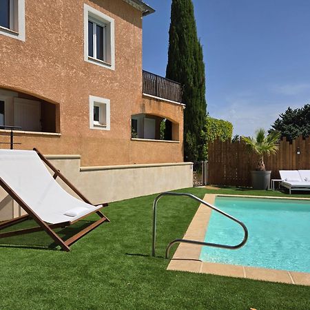 Hotel Le Saint-Genies Юзес Экстерьер фото