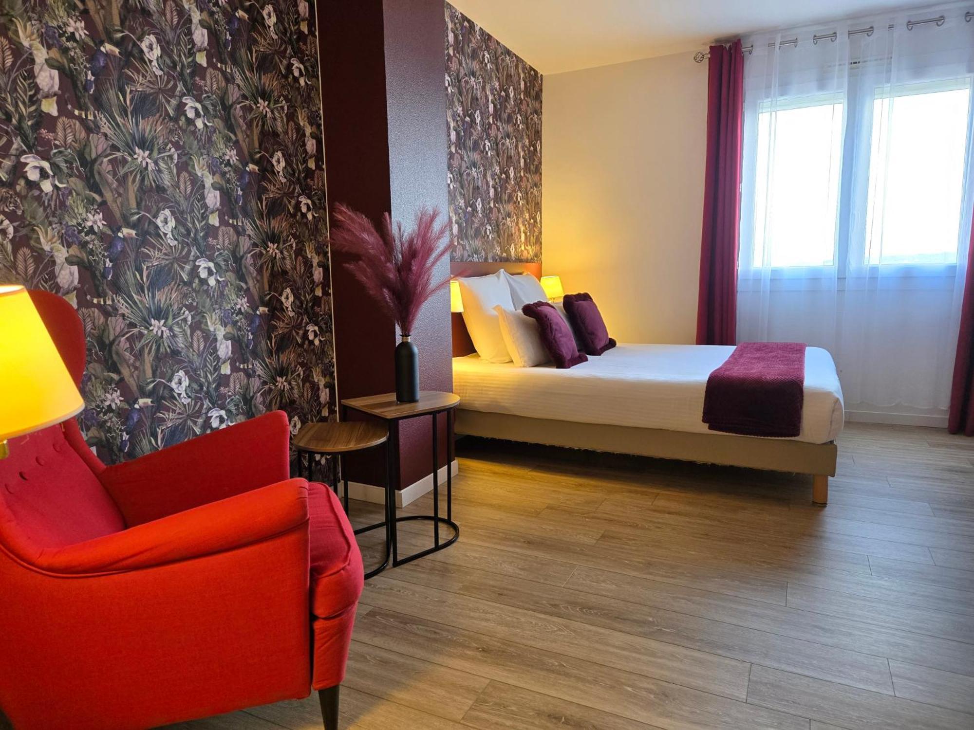 Hotel Le Saint-Genies Юзес Экстерьер фото